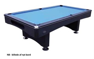 8 FT. Sam pooltable with coinmech - Used / renovated