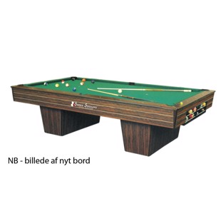 8 FT. Sam pooltable with coinmech - Used / renovated